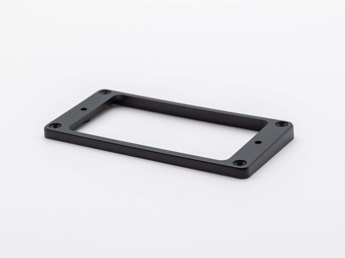 エスカッション フラットF Black