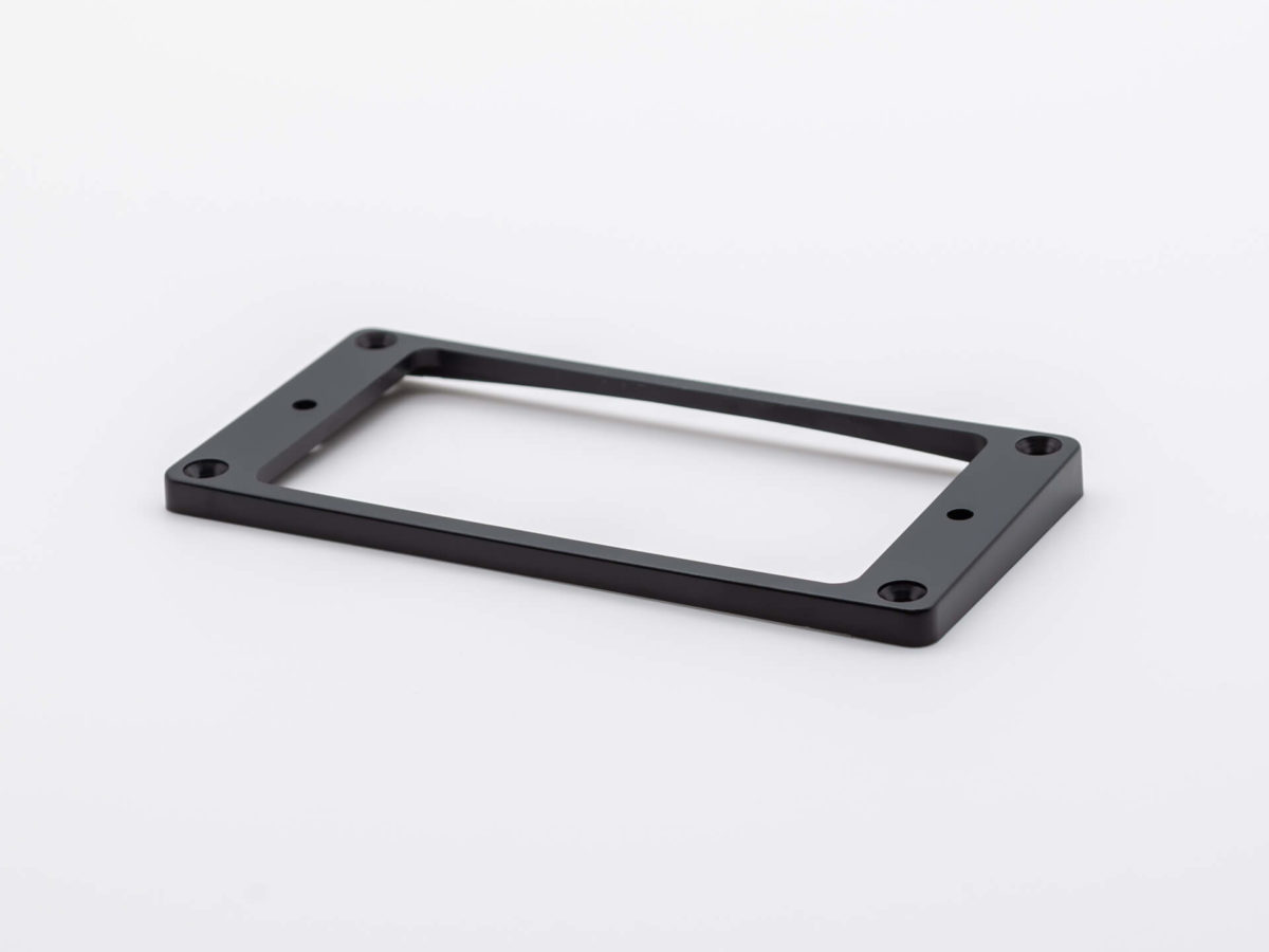 エスカッション アールF Black