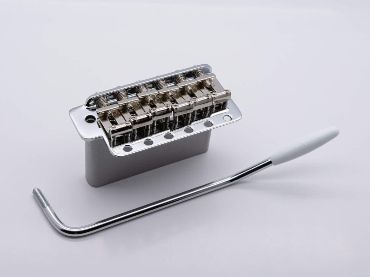 ST Tremolo Old Type (Steel Block) Chrome