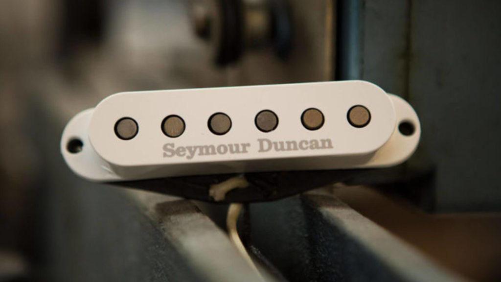 Alnico II™ Pro Flat Strat
