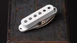 ANTIQUITY II™ RETROSPEC'D Surfer Strat