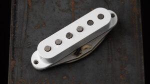 ANTIQUITY II™ RETROSPEC'D Surfer Strat
