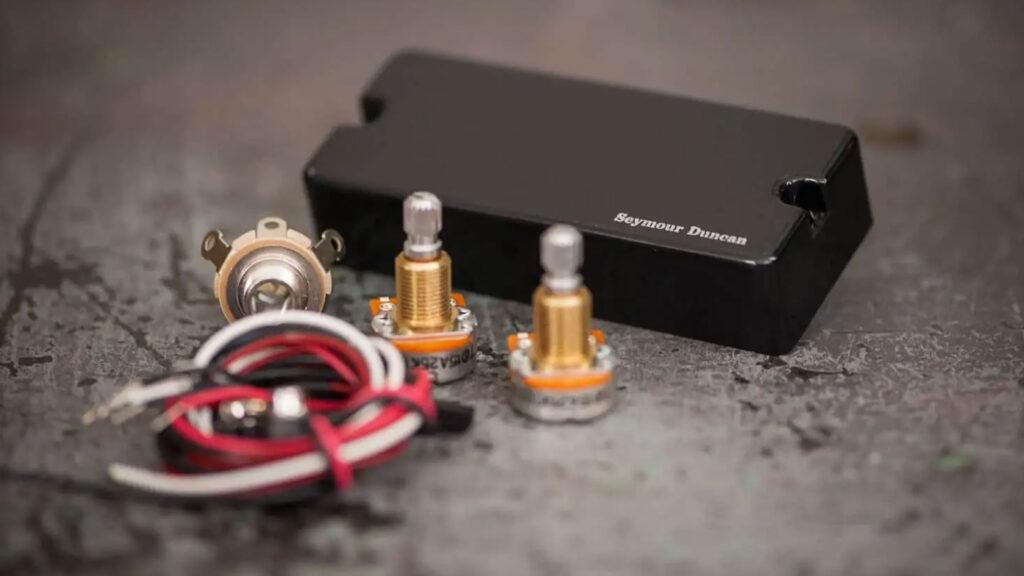 Blackouts® Active Mount
