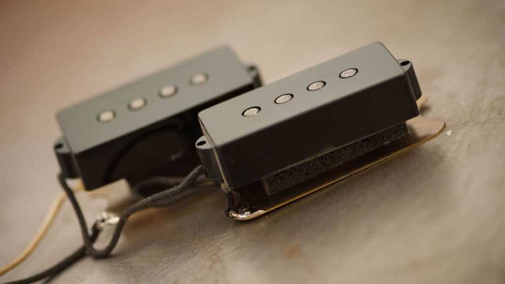 ANTIQUITY™ P-Bass