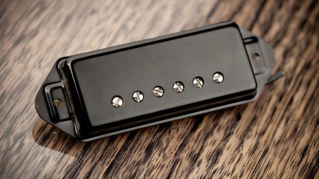 Humbucker under P90 Dog Ear