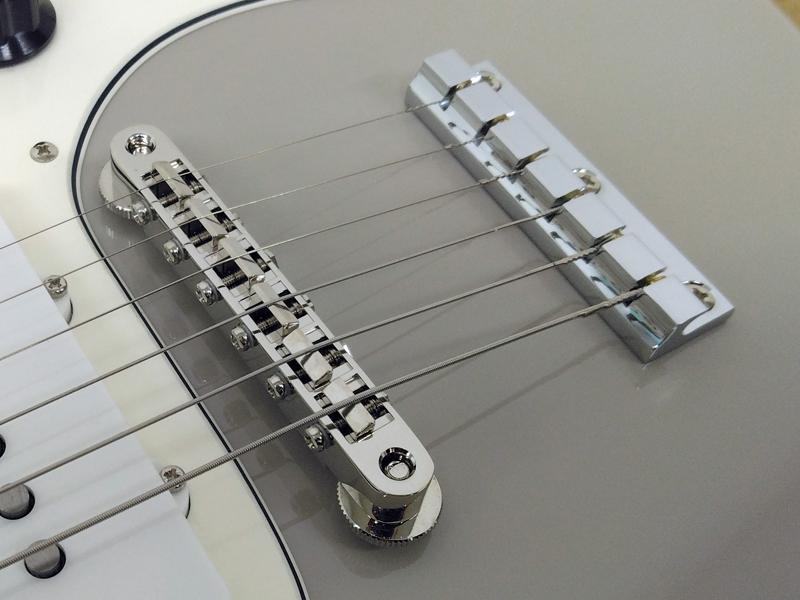 GOTOH GE104B & STOP SOLID BAR TAILPIECE